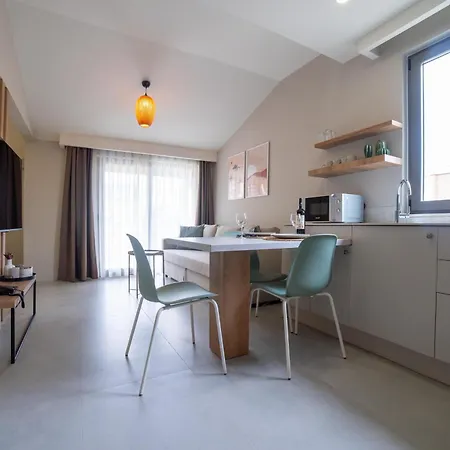 Bomo Appart hôtel *